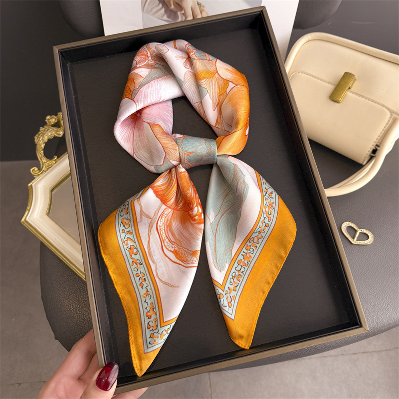 2026 جديد الأزهار طباعة الحجاب - مراجعة Scarf Silk Square وسعره