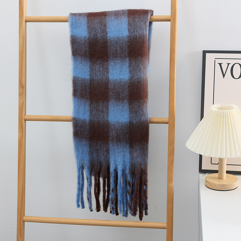 شتاء جديد منقوشة فاخرة وشاح كب - مراجعة Woven Scarf Blanket وسعره