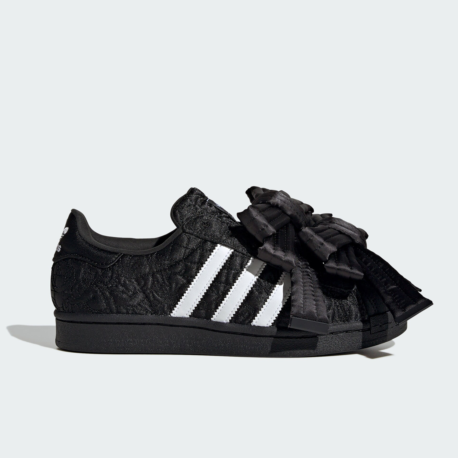 حذاء رياضي كاجوال نسائي بفيونك - مراجعة Adidas Shoes Superstar وسعره